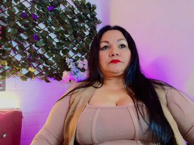 EllenaBoobs's Thumb Image