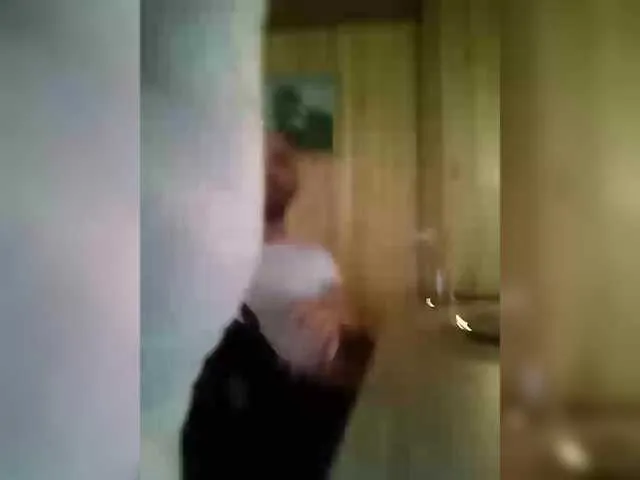 Maikl69Mila1 Image 4