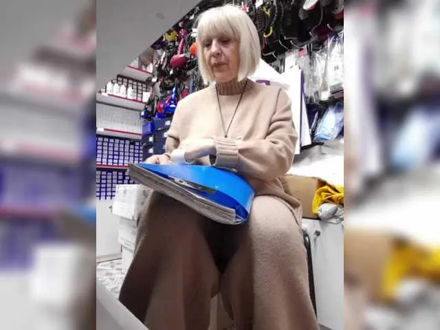 mery8poppins's Thumb Image