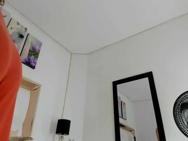 SamantaMilff Image 4