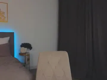 adele_armas Image 19