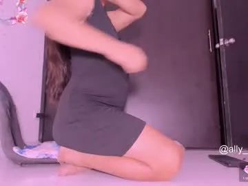 ally_cantero Image 17