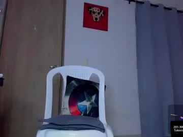 cloudy_pigdude Image 16