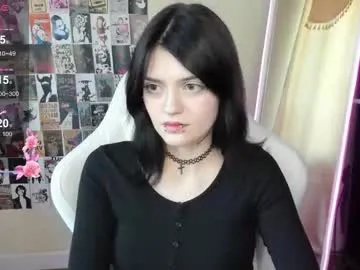 emmadarkk model profile