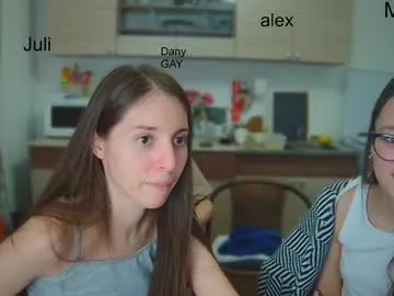 ihavepaws33's Thumb Image