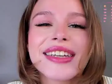 lipswithsweetonthem Image 19