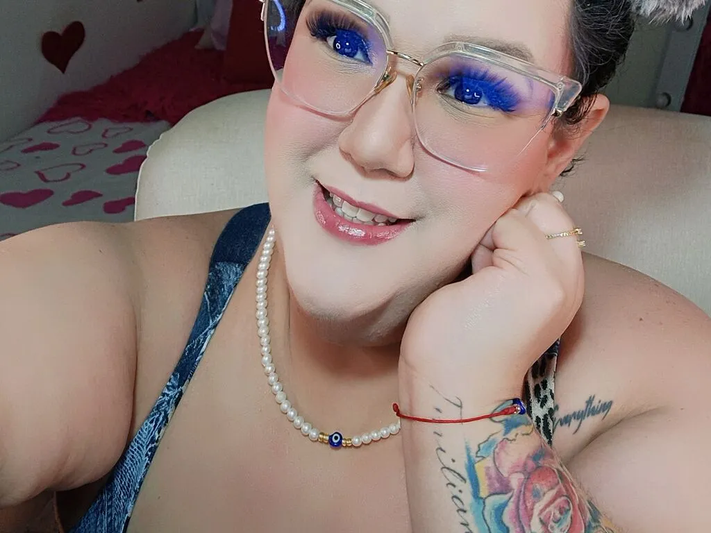 GiaMorryss's Thumb Image