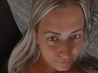 Bunnyela's Thumb Image