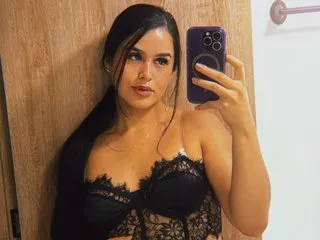 Isabella_Blaze's Thumb Image