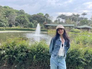 Laugreen's Thumb Image