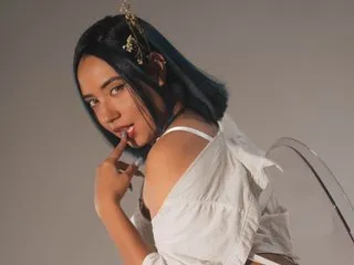 ValeriiLunaa's Thumb Image