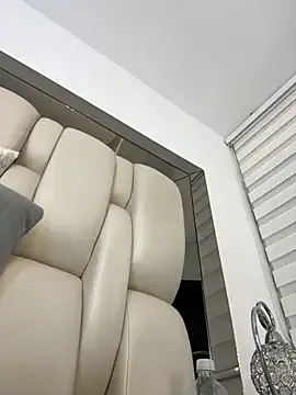 ALISSON_FOXXX1 Image 19