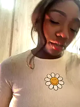 alissradiante1 Image 9