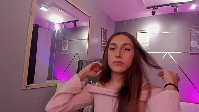 antonellastar24_'s Thumb Image