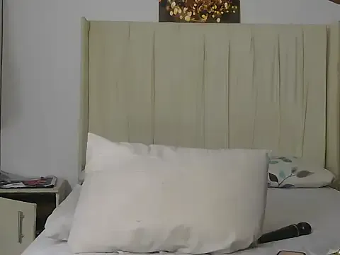 BhadBhad_Kitty Image 17