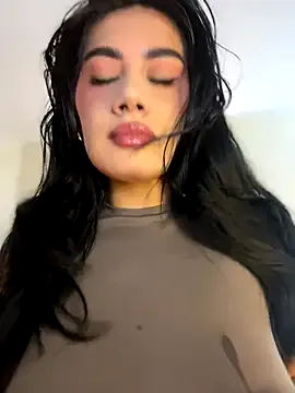 clarachanelricek Image 11