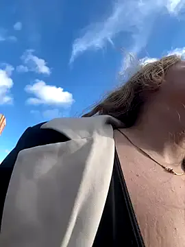 MADAME-ARLETTE's Thumb Image