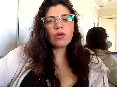 Melissa_Noir Image 3