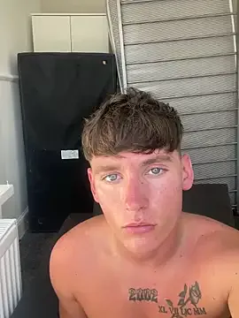 naughtyboy0124's Thumb Image