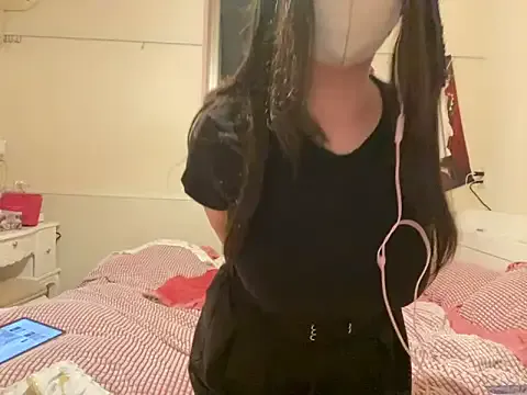 noel_8181_lcup Image 4