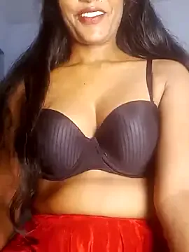 RAYI_Queen_2 Image 13